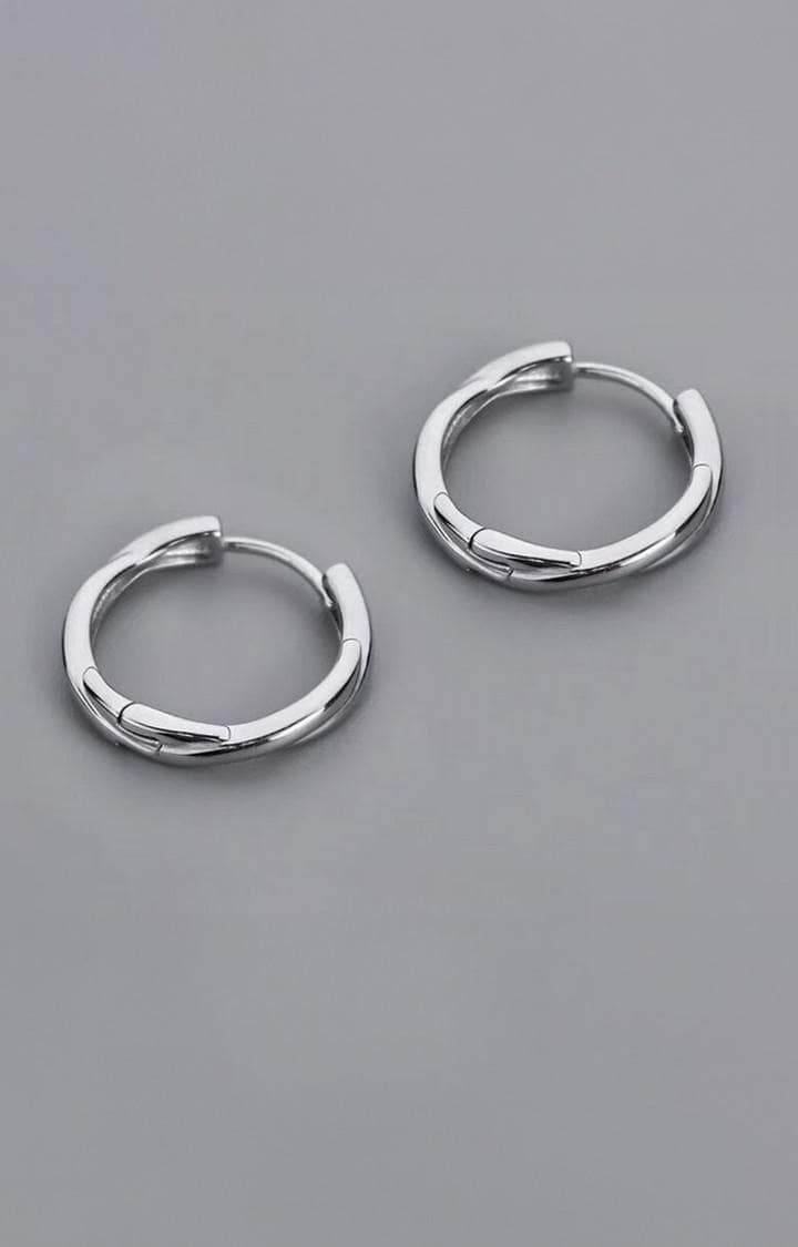 Vintage Chic Silver Earrings
