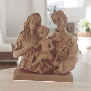 AMS Handcrafted Jesus Idol Holy Family Jesus Statue with Mary and Joseph Exquisite Sculpture for Christian Home, Prayer, Office and Gifting 16.5 Cm