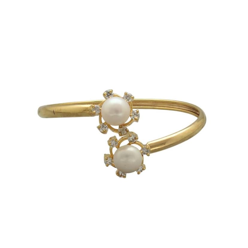 Glevara Pearl Bracelet view 3