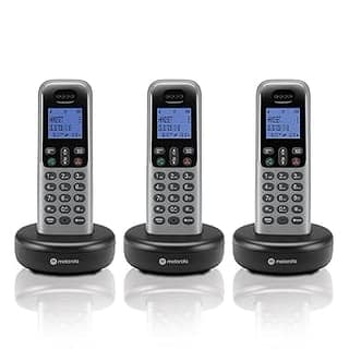 Motorola Voice T613 Digital Cordless Telephone with Answering Machine 3 Handsets