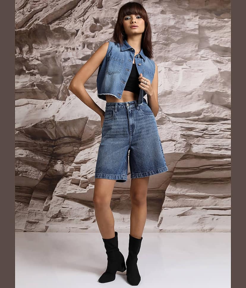 Tokyo Talkies Women Cotton Regular Shorts ( Indigo ) view 2