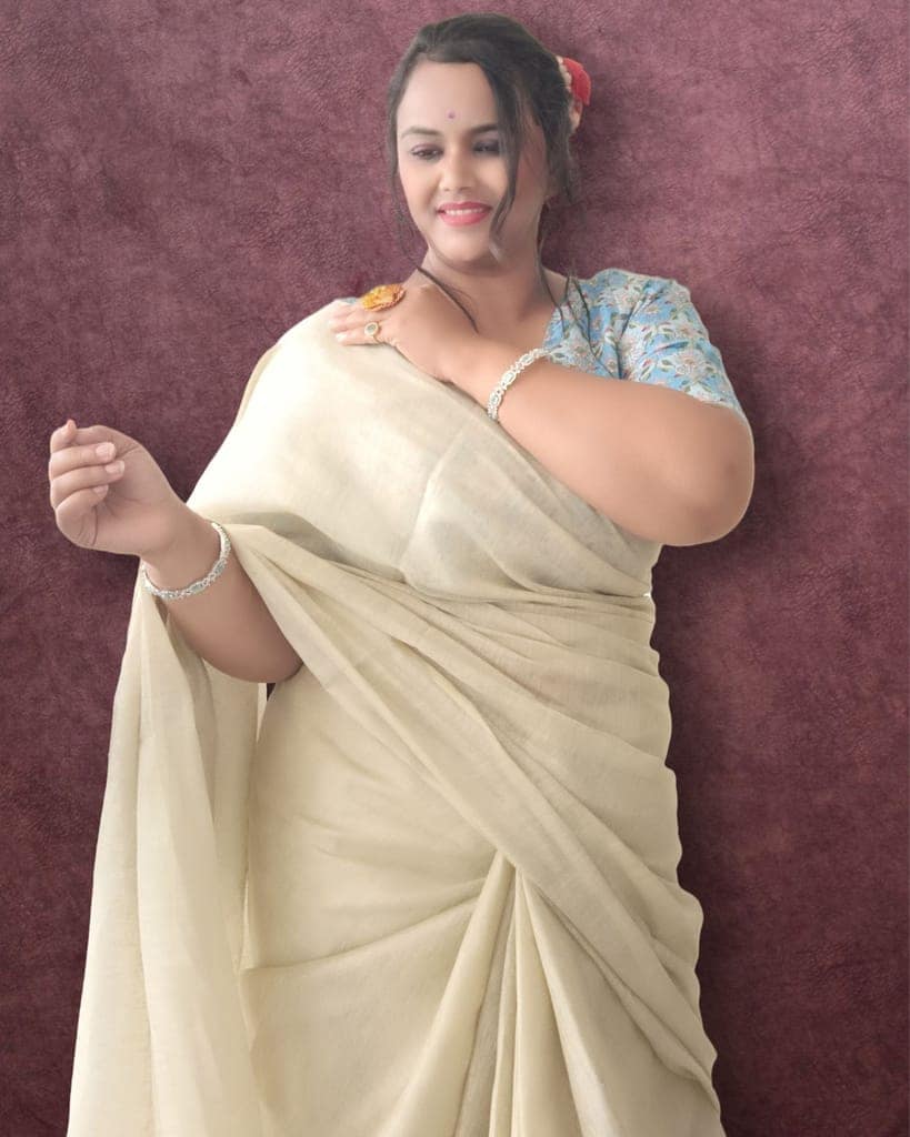 Pure Tissue Linen Hand Dyed Saree Off White Color with running blouse-5728 view 2