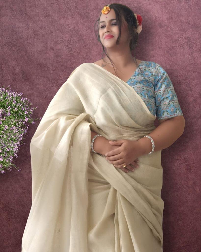 Pure Tissue Linen Hand Dyed Saree Off White Color with running blouse-5728 view 4