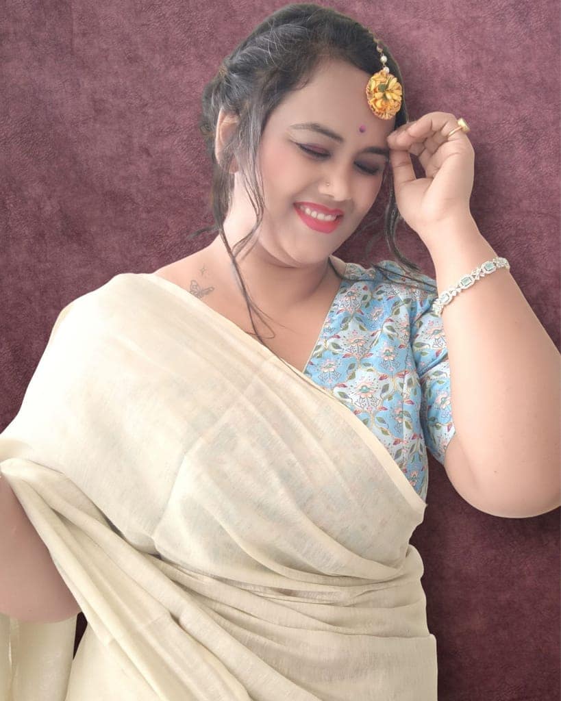 Pure Tissue Linen Hand Dyed Saree Off White Color with running blouse-5728 view 6