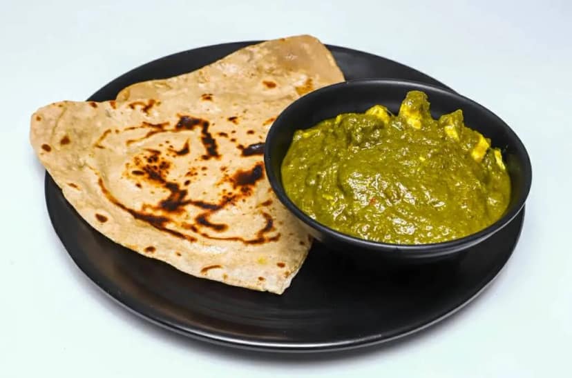 Palak paneer with 2 Paratha