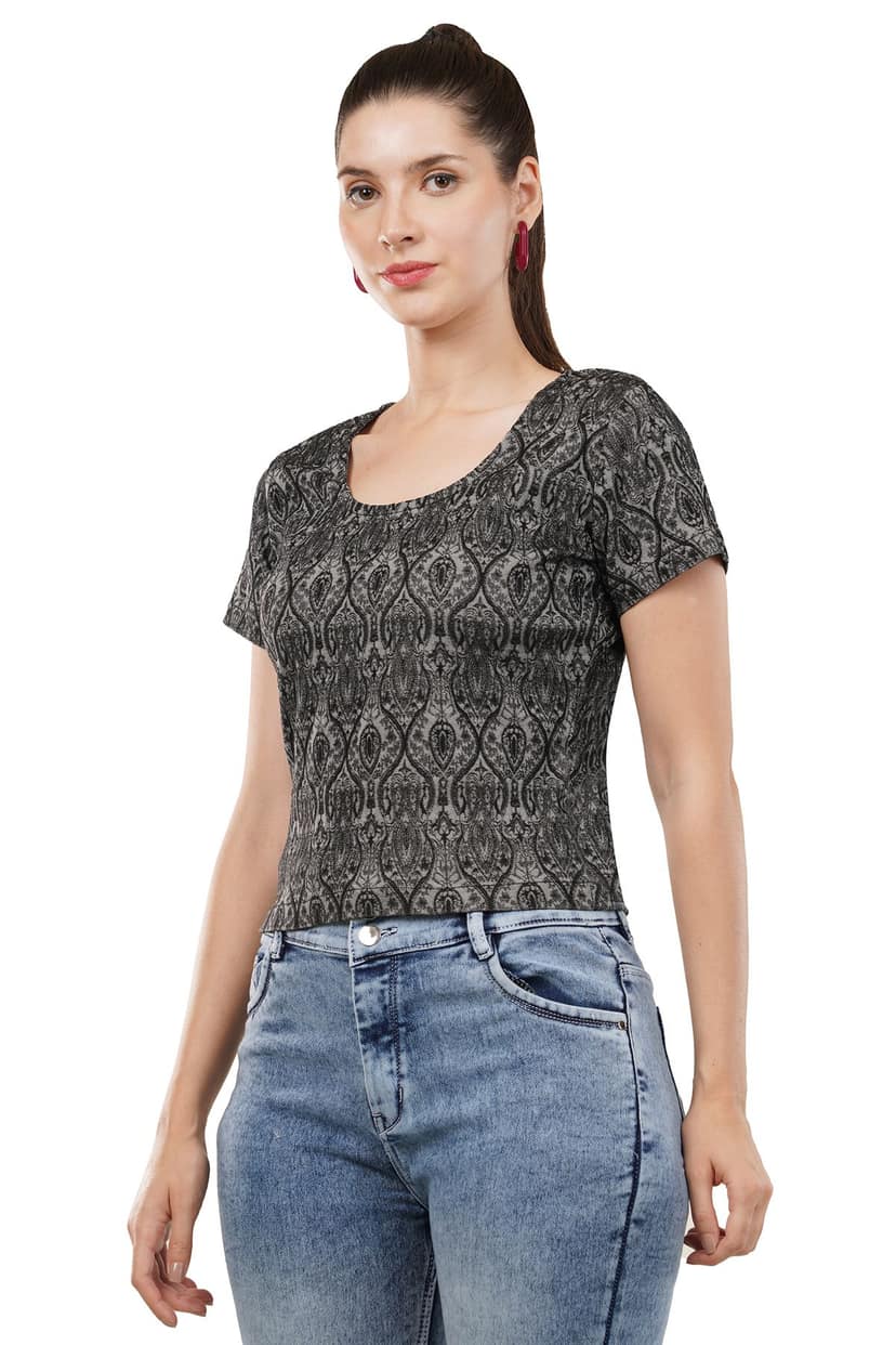 Women Textured Jacquared Top view 5