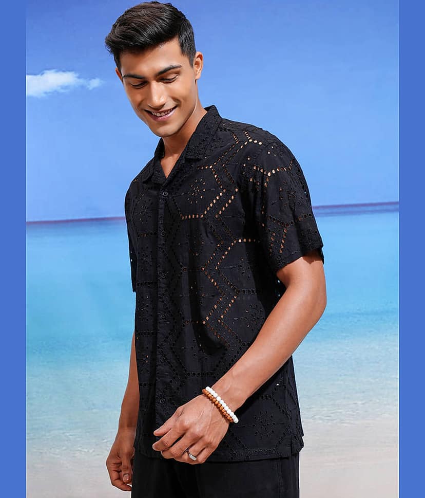 Highlander 100% Cotton Relaxed Fit Self Design Half Sleeves Men's Casual Shirt - Black ( Pack of 1 ) view 4