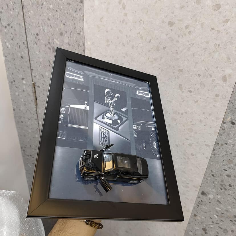 Rolls-Royce Black! Die Cast Frame view 5