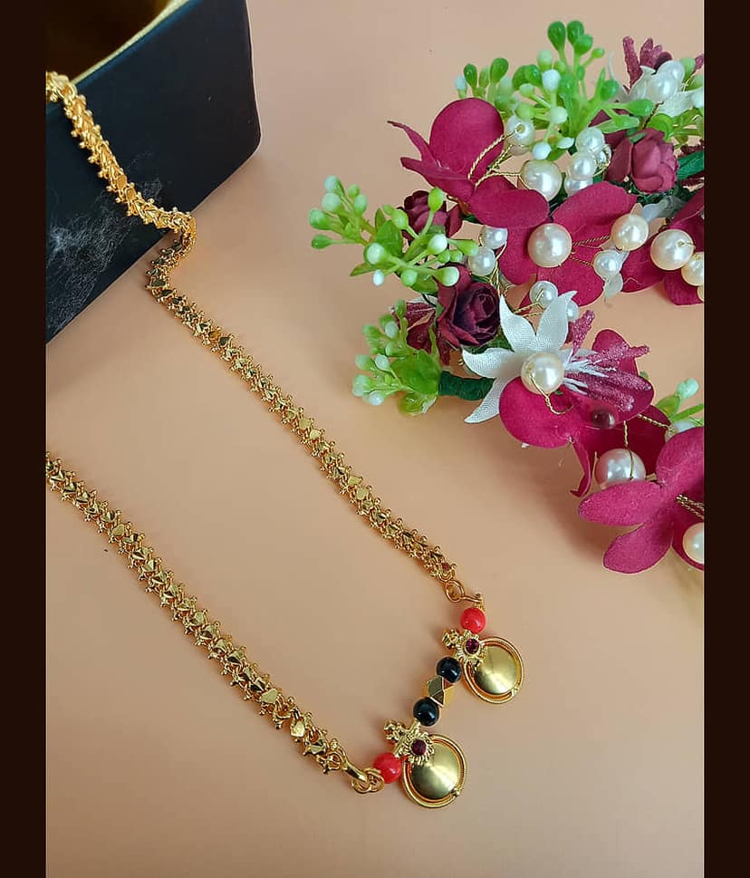 SHANKH-KRIVA Golden Mangalsutra ( Pack of 1 )