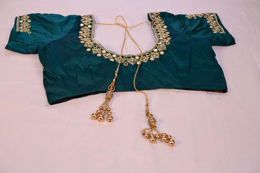 Green blouse with mirror work embroidery view 3