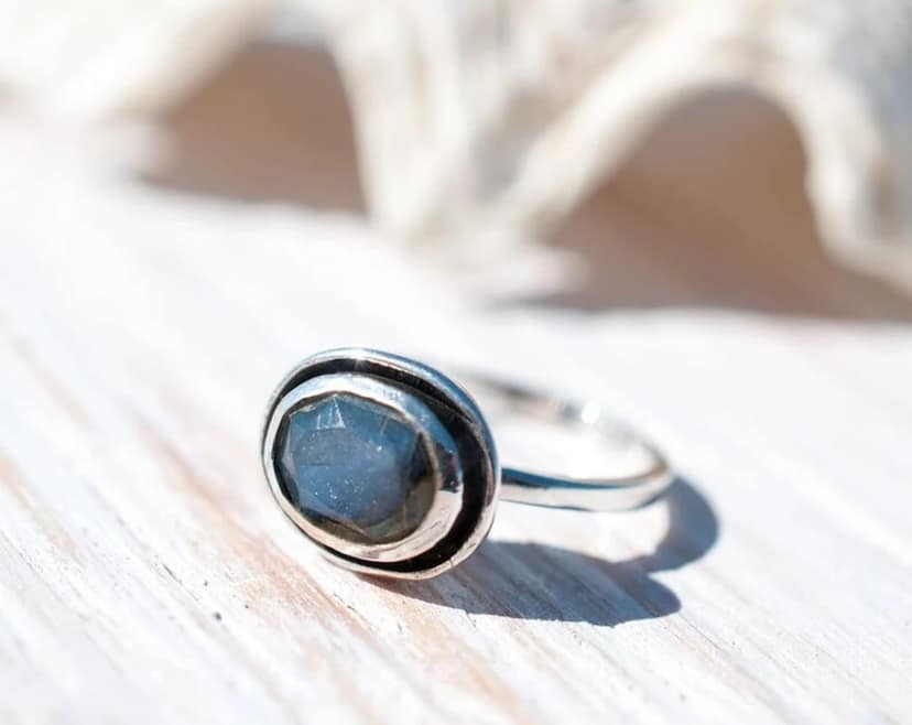 Labradorite Ring, 925 Sterling Silver Ring, Gemstone Ring, Handmade Jewelry, Solitaire Bohemian Ring view 4