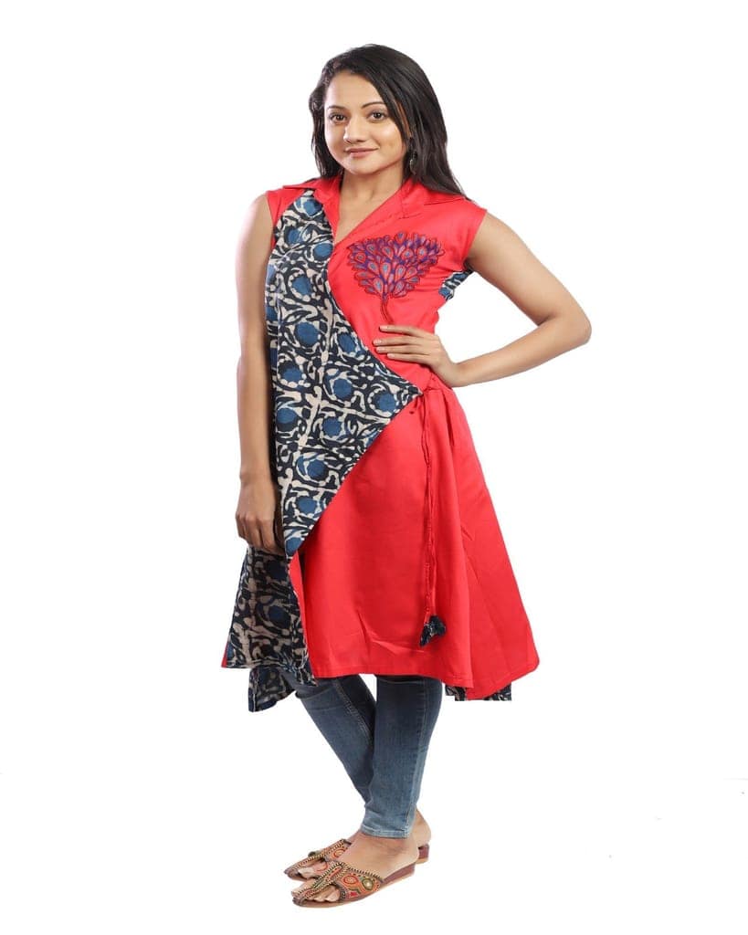 Cotton Silk Pink Overlapping Kurta with Batik Detailing view 3