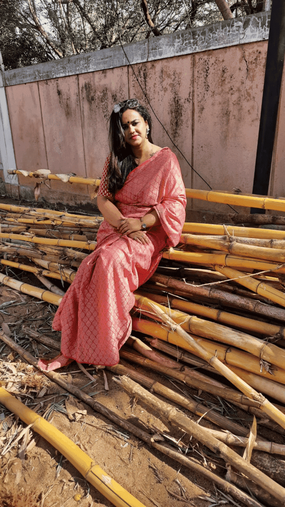 Katan Dupion Silk Weaving Design Handcrafted Saree Parrot Pink Color with Running Blouse-6667 view 2