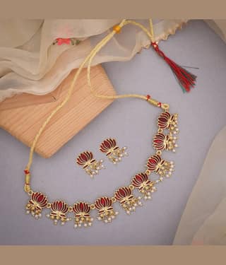 LUV FASHION Maroon Alloy Necklace Set ( Pack of 1 )