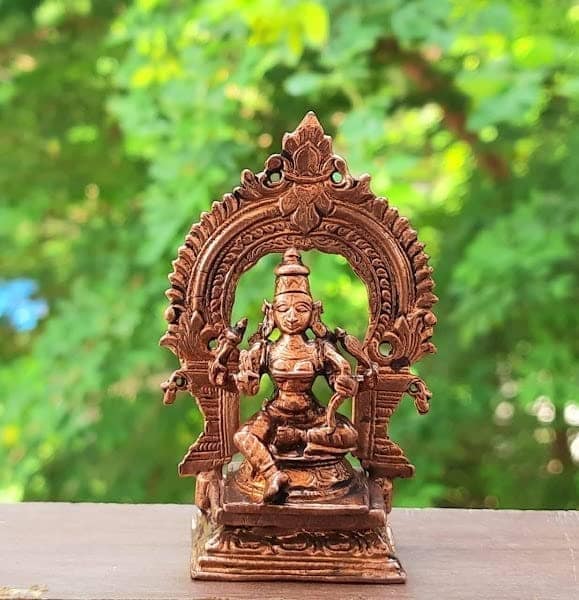 Searchers Paradise - Copper Idols Raja Rajeshwari with Prabhavalli,3.3 inches, Copper Handmade 140 Grams, Patina Antique Finish, Pack of 1 Piece