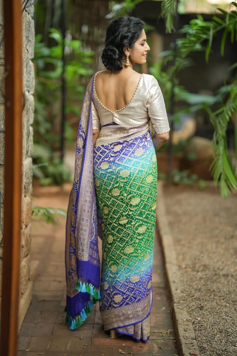 Authentic Hand Bandhej Banarasi Silk Georgette Saree in Green,Teal & Blue with Ombre jaal pattern| SILK MARK CERTIFIED view 10