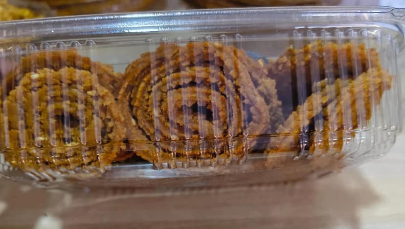 DMSK-CRISPY-CHAKRI-200GM-PACK OF-1 view 2