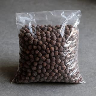 Pramila Stores's black chana (kala chana) - dried chickpeas
