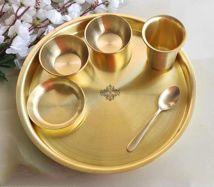 Jawahar Bartan Bhandar Brass Bhujan Thali view 3