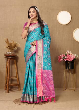 Soft Patola silk saree with Meenakari zari weaw...