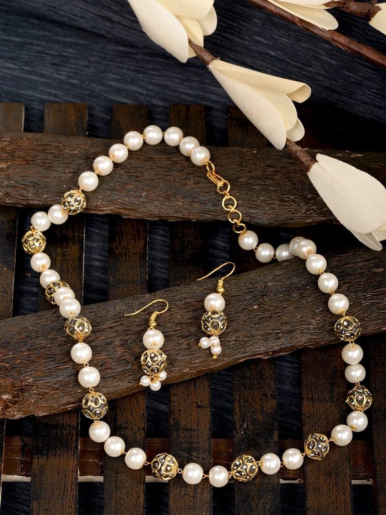 Gold Toned Pearls Beaded Jewellery Set Matching Earrings view 2