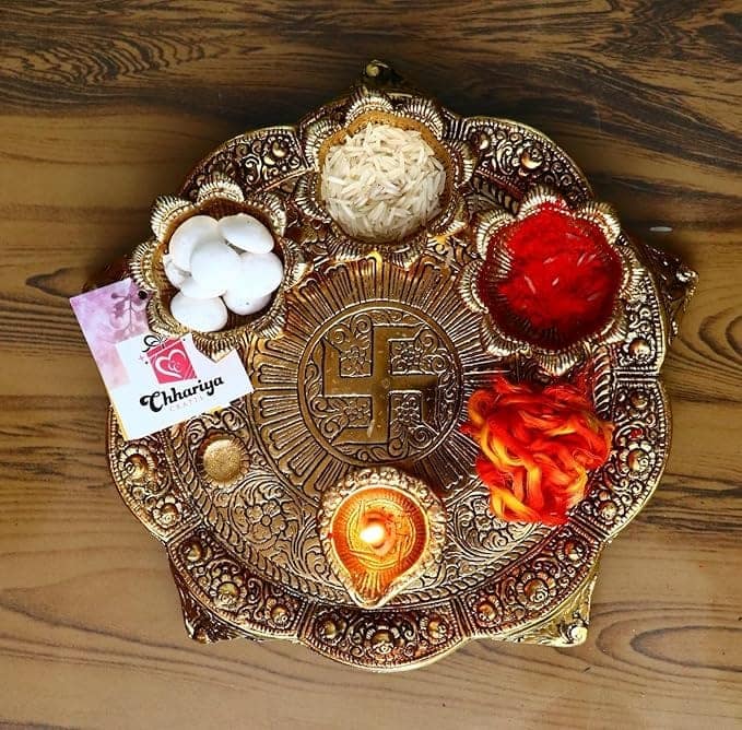 Chhariya Crafts Metal Pooja Thali with Diya for Home and Office Temple Puja Item (1 Pieces, Gold) view 2