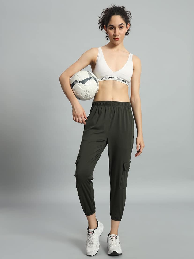 SavvyXwear Women's green trouser (sports wear/gym wear) view 5