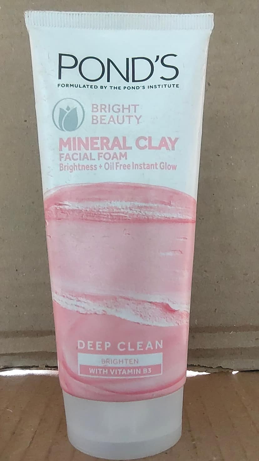 Ponds bright beauty mineral clay facial foam