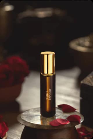 Soma Naturals Izhaar Arabian Rose Attar Oil Based Unisex Body Perfume 10 ml
