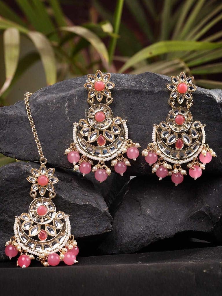Gold Plated Kundan studded Pink & White Pearl beadded Maangtika Earring Jewellery Set view 4
