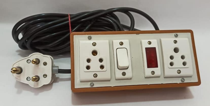 6A 2 Sockets (5 Pin Socket) & 1 Switch Extension Box with Indicator, 16A Plug & 3m Wire view 4