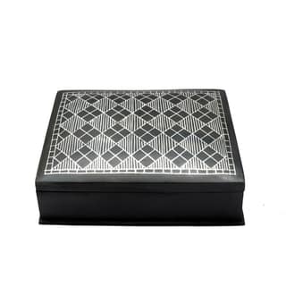 Bidri Work Box (1TMTDCOKA08518)