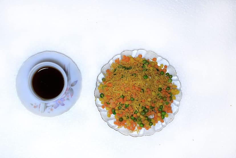 CRUNCHIZZ - 3 in 1 - NAMKEEN MIXTURE COMBO I Spicy, Crunchy, Authentic I No Artificial Additives I Perfect Tea-Time Bites I SPICY, SWEET & BOMBAY Mixture I 250 Grams Each I Total 750 Grams view 8