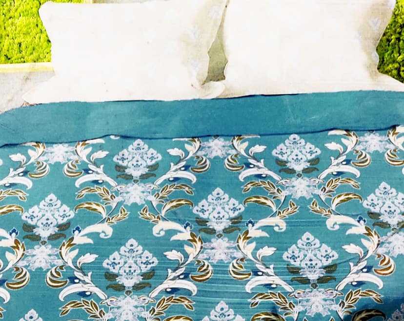 Omkar by R3 Inc. 250 TC Floral Print Heavy King Size Bed Sheet with Pillow Cover -Set of 3 Pcs (Paisley) view 2