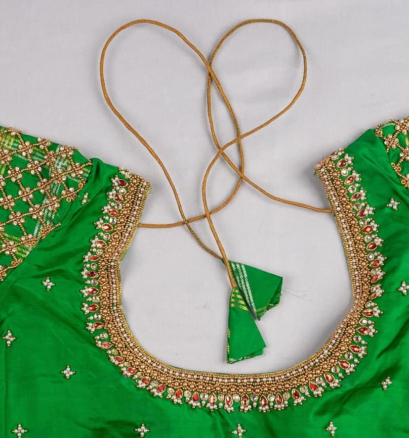 sonchiraiya green colour work-blouse view 3