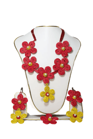 OneStoreIndia Handmade Artificial Floral Necklace Set with Maangtika and A Pair of Beautiful Earrings for Girls & Women(Wedding/Haldi/Mehendi or Special Occasions). (Flower Jewellery - 1)