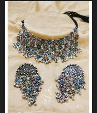Samridhi DC Silver Alloy Necklace Set ( Pack of 1 )
