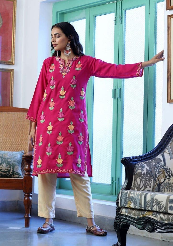 HOC Crafts Aari Embroidered Cotton Solid Women's Long Kurta - Pink view 9