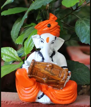 Miss Peach God Figurines 14 cm - Pack of 1