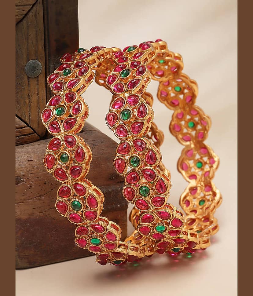 Sukkhi Red Bangle Set ( Pack of 2 )