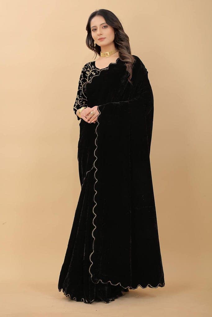 Dream Crushers Women's Cut Work Velvet Saree With Blouse Piece view 5