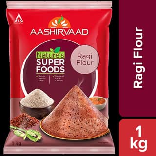 Aashirvaad Nature's Super Foods - Ragi Flour/Ragi Hittu, 1 Kg Pouch