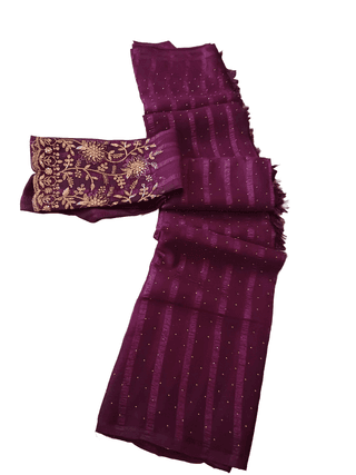 Vioiet Saree with Blouse Material
