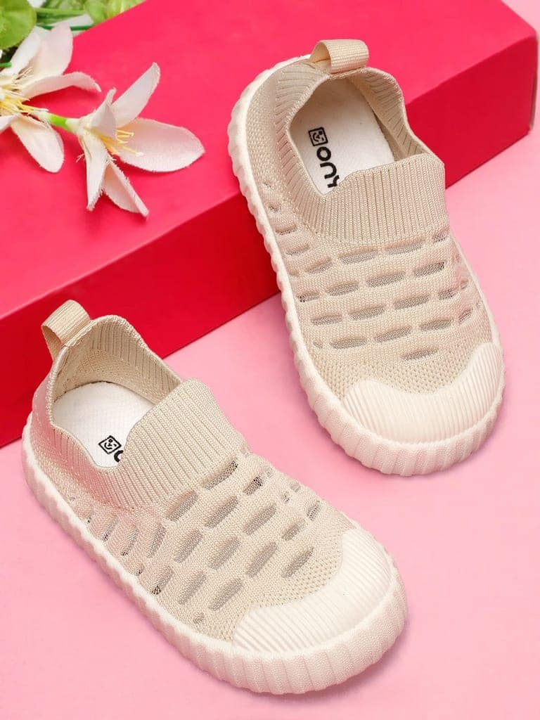 Cloudy Toddlers' First Step Shoes - Beige (Unisex)