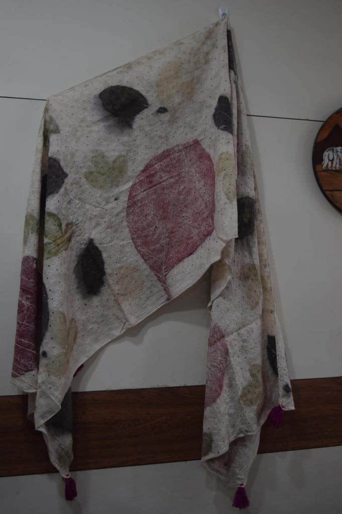TULIP Traditional Artisians ECO Print Cotton Blend Stole, Mint Green with Floral Paisley Pattern, 180 x 30 cm view 8