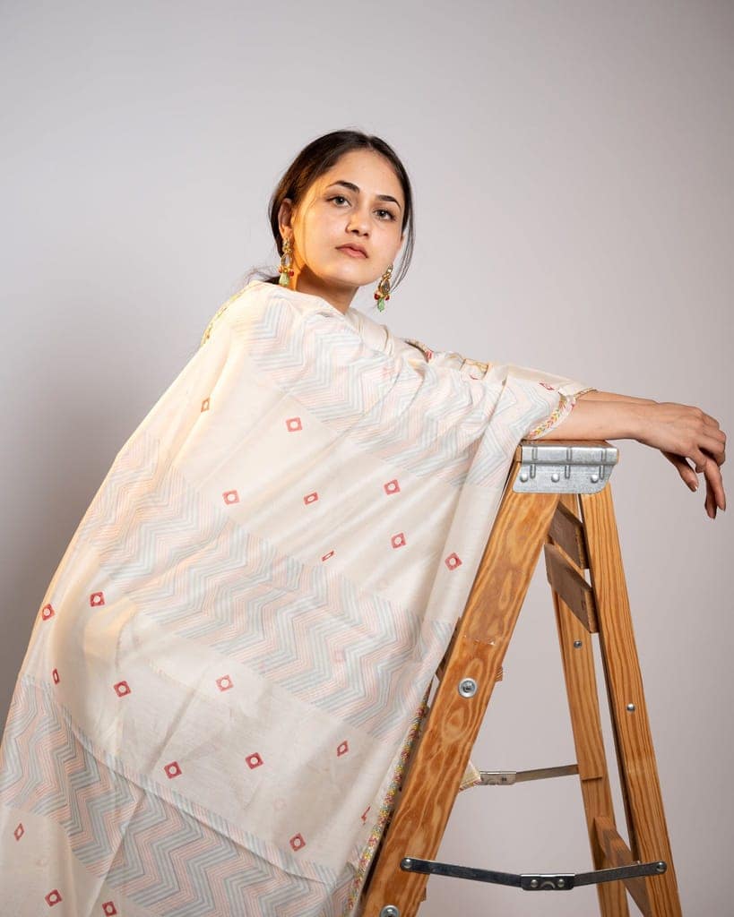 White Chanderi Kurta Set by Aagaaz Jaipur view 3