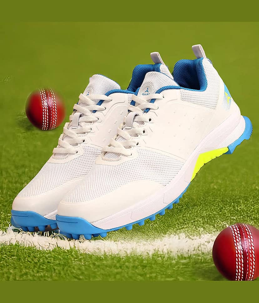 Avant Active Force White Cricket Shoes view 4
