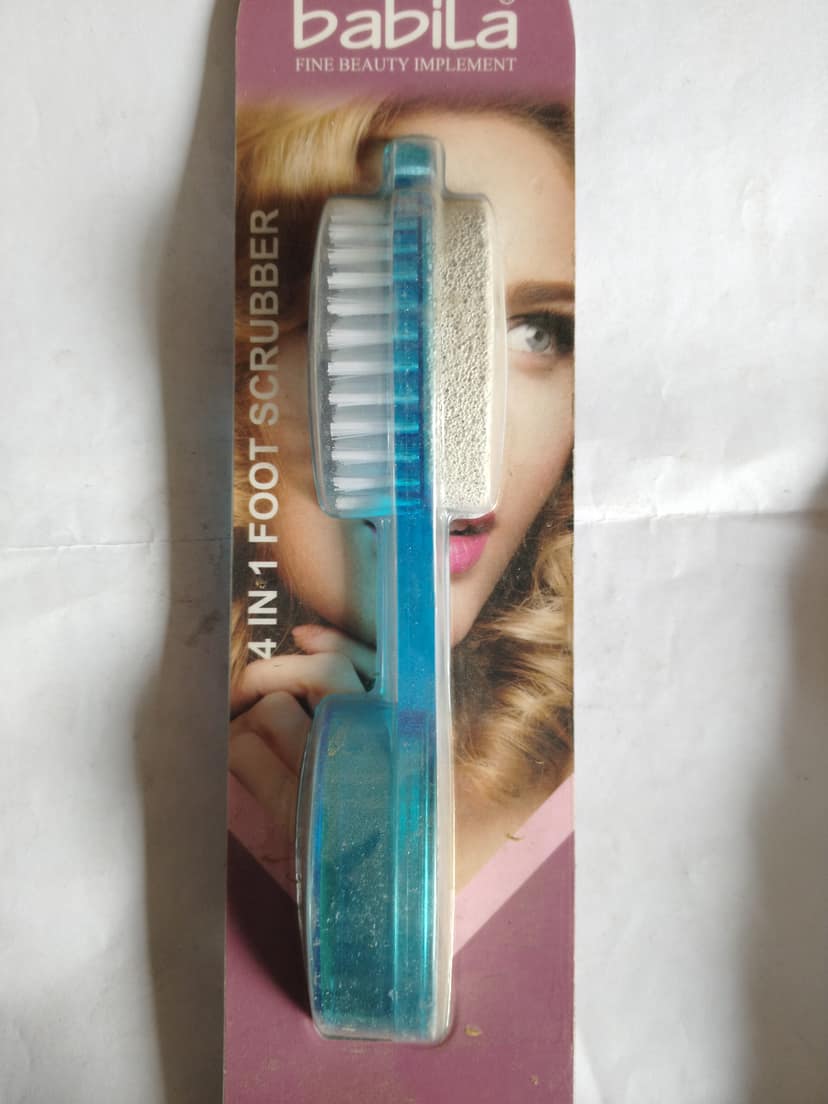 Babila Fine beauty implement 4 in 1 foot scrubber