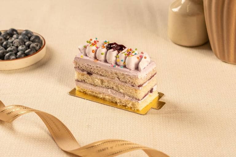 Blueberry Pastry