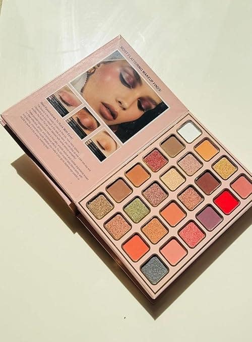 5 in1 Book-Style Foldable Makeup Palette Set | Portable & Long-Lasting | Contour Blusher Highlight Eyeshadow, Professional 48 Shades, Suitable for Multiple Skin Tones & Makeup Looks, Gift Idea All In One Makeup Book view 3